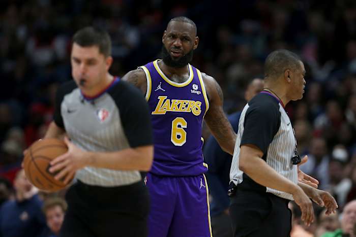 LeBron James, Los Angeles Lakers